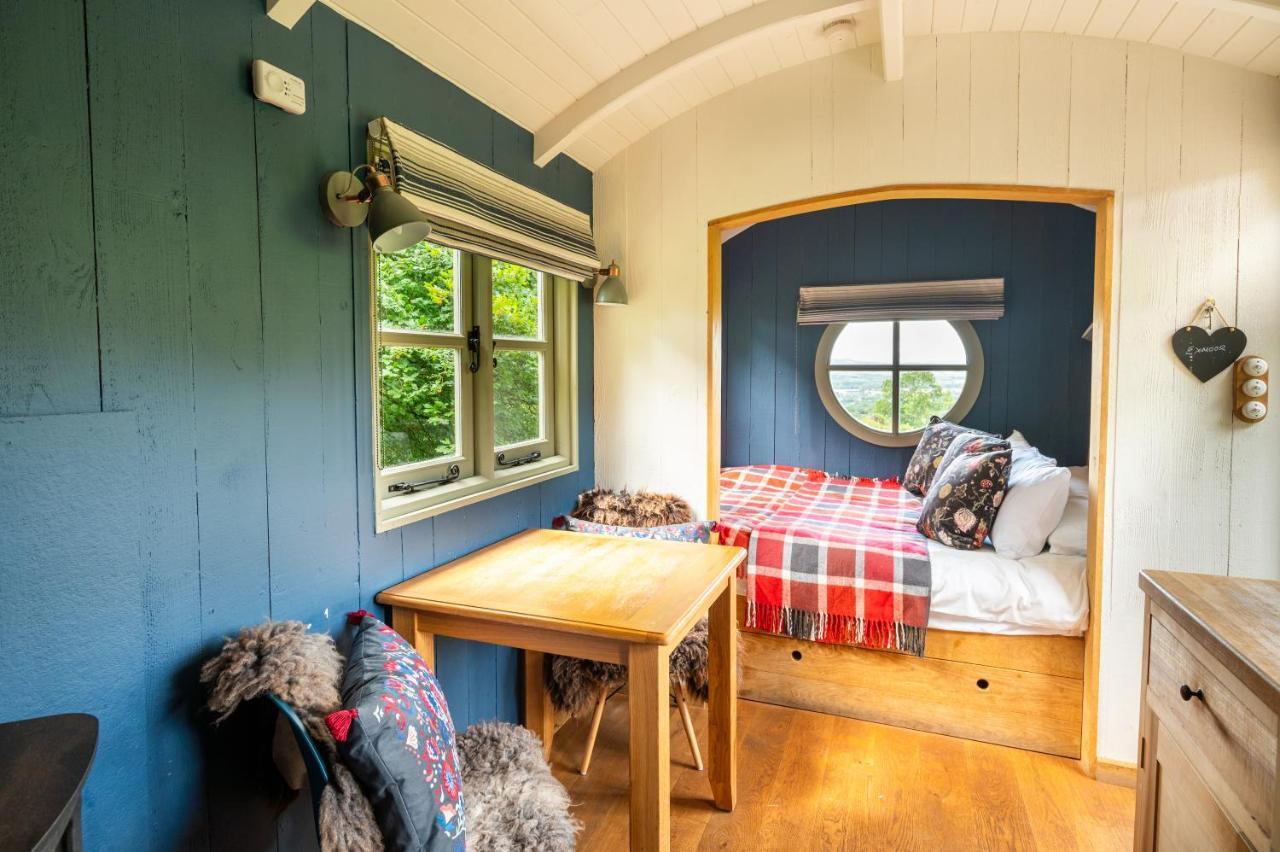 Tilbury Shepherd Huts With Hot Tubs Plus Holiday Cottages West Bagborough Luaran gambar