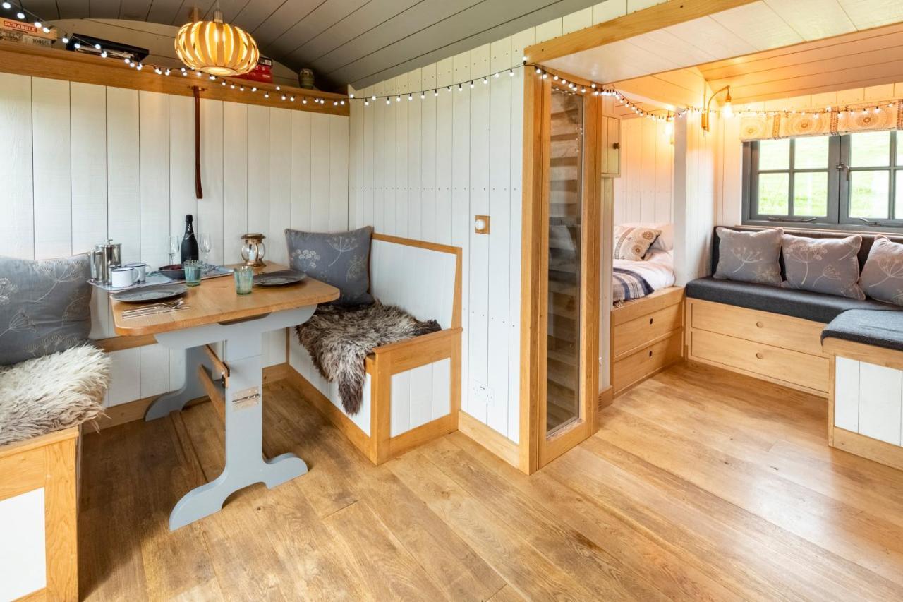 Tilbury Shepherd Huts With Hot Tubs Plus Holiday Cottages West Bagborough Luaran gambar
